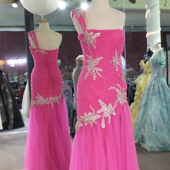 Sherri Hill Rhinestone Applique Slit Front Dress - Picture 13 of 13